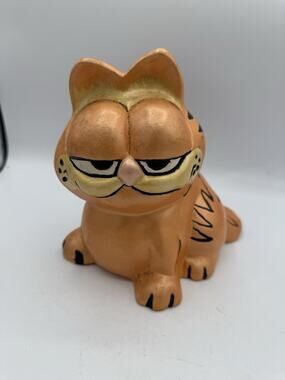 Garfield Cat Figurine 7” Hand Painted Jim Davis Comic Decor Vintage